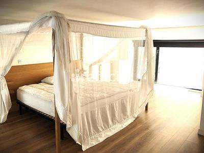 Loft - 123 m² - 2 pièces