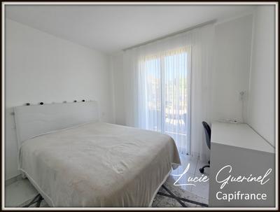 Maison - 200 m² - 7 pièces