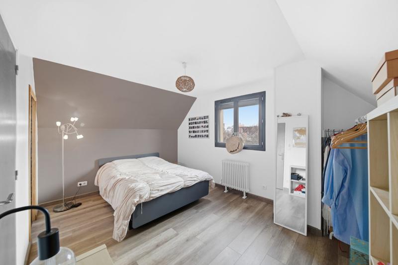 Maison - 115 m² - 6 pièces