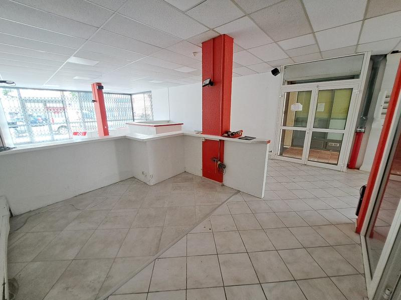 Local d'activités - 2 pièces