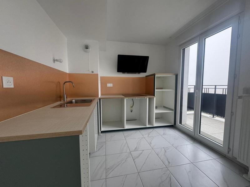 Appartement - 82 m² - 4 pièces