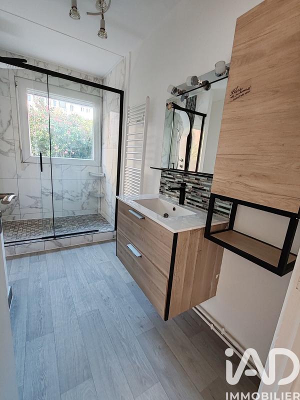 Appartement - 75 m² - 4 pièces