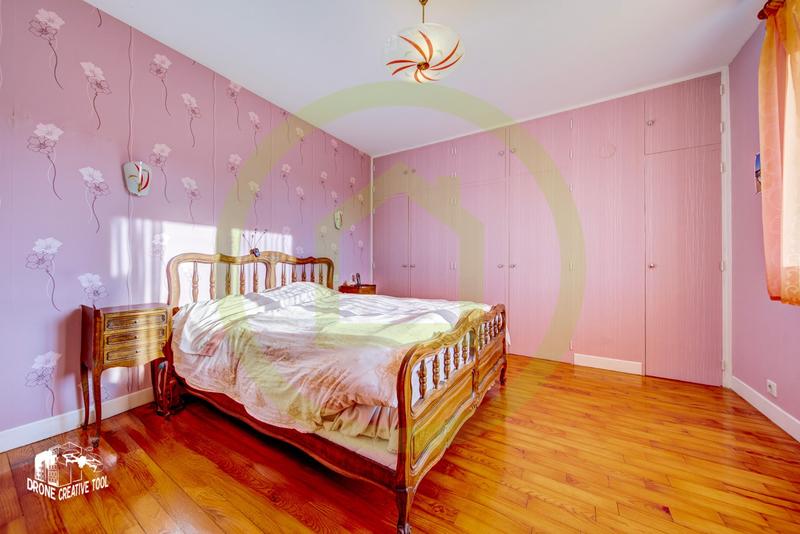 Maison - 115 m² - 4 pièces