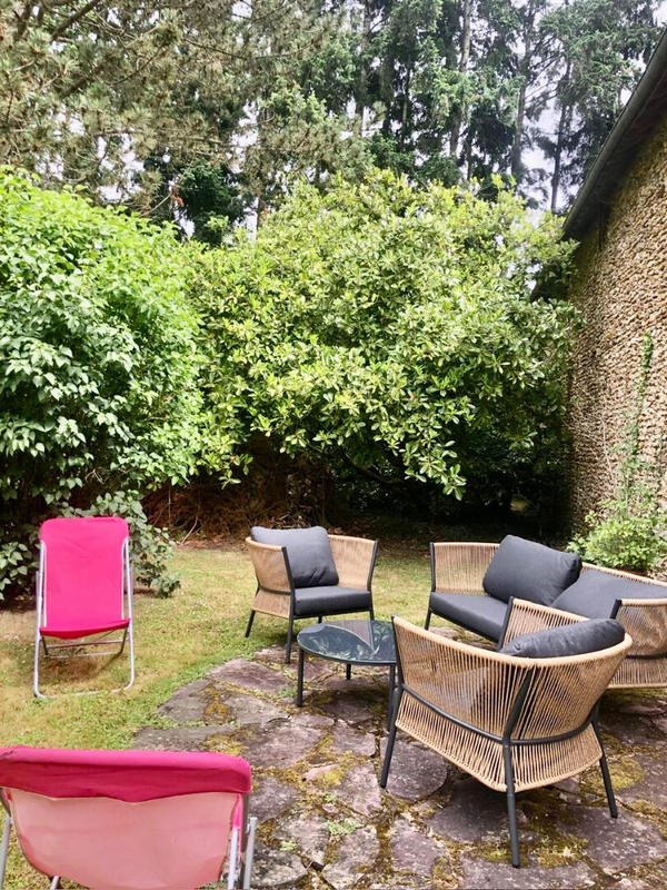 Maison - 300 m² - 8 pièces