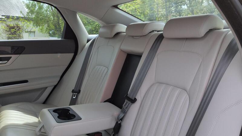 Jaguar Xf 2.0 d 180 Portfolio