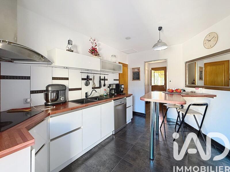 Maison - 126 m² - 6 pièces