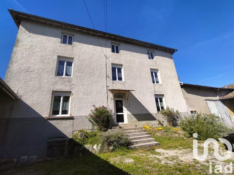 Maison de campagne - 250 m² - 7 pièces