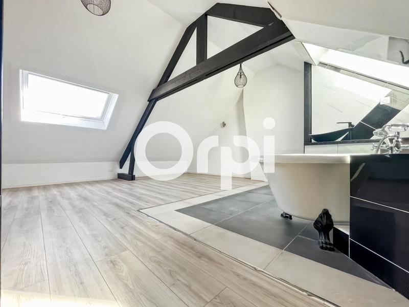 Maison - 103 m² - 4 pièces