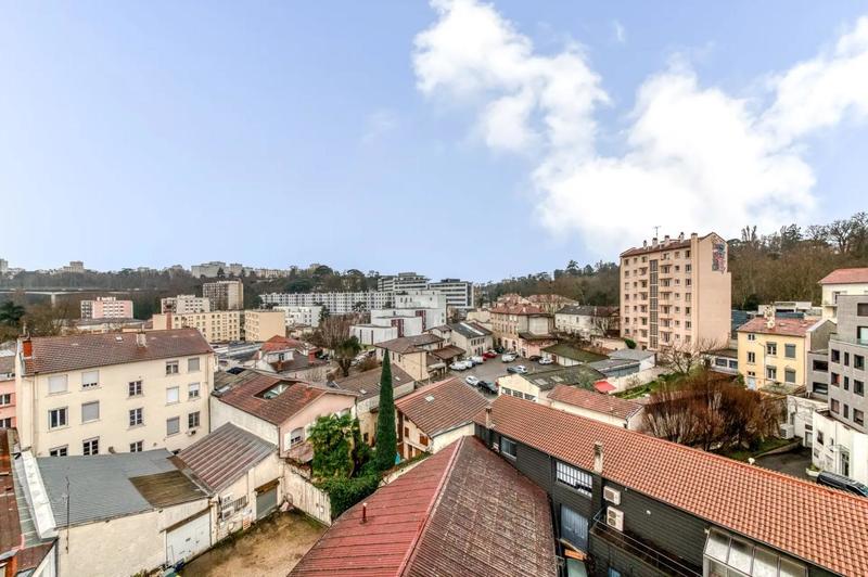 Appartement - 66 m² - 3 pièces