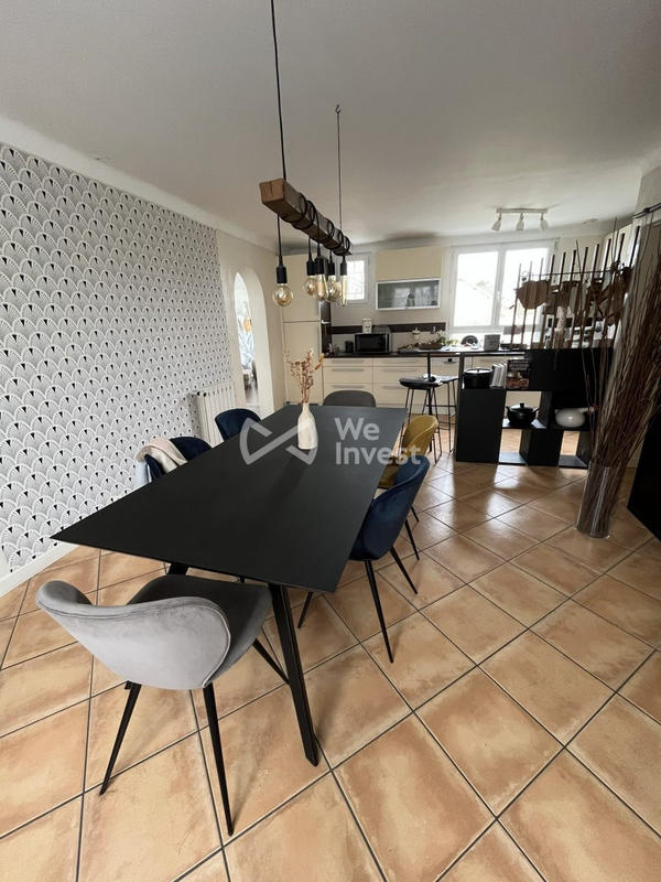 Maison - 124 m² - 7 pièces