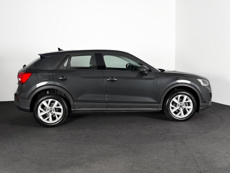 Audi Q2 - 35 Tfsi 150ch s-Tronic Ja17p Sieges Chauff Camera Gps Regul Acc Clim Jukebox 150 Ch 1°Main