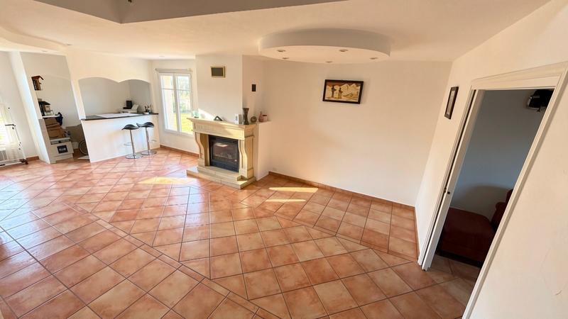 Maison - 197 m² - 7 pièces