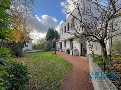 Maison contemporaine - 113 m² - 4 pièces
