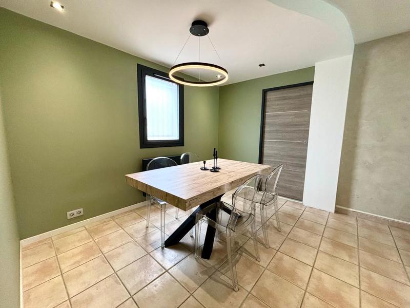 Maison - 115 m² - 5 pièces