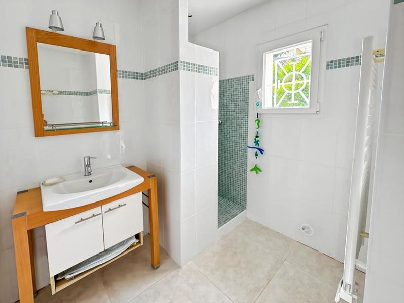 Villa - 175 m² - 6 pièces