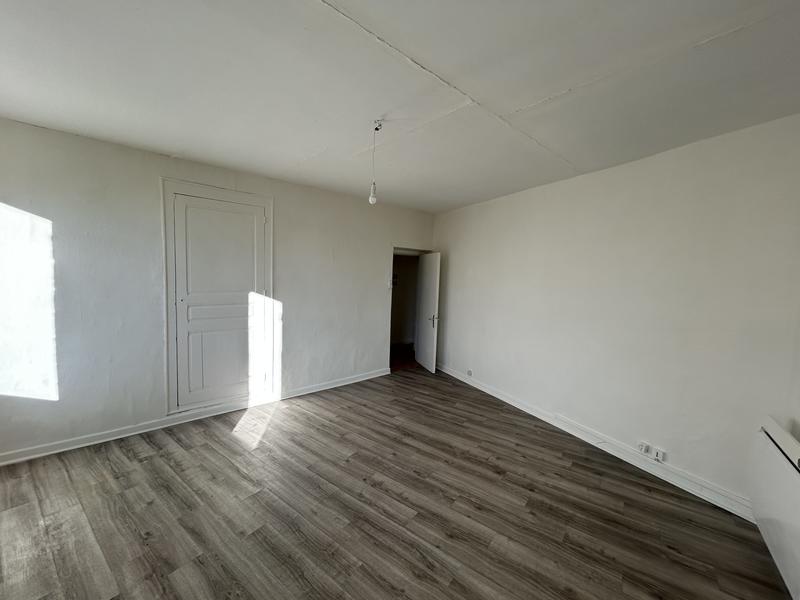 Maison - 92 m² - 5 pièces
