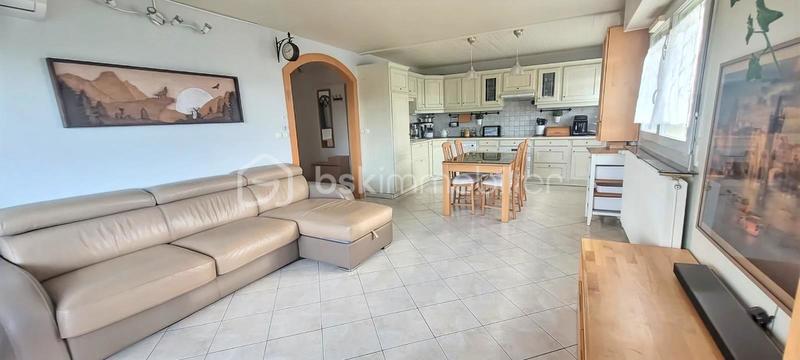 Appartement - 86 m² - 4 pièces