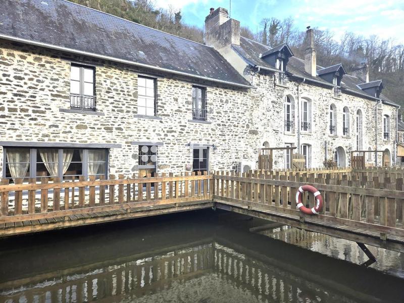 Longère - 284 m² - 12 pièces