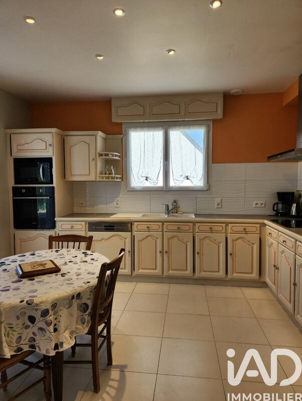 Maison - 150 m² - 6 pièces