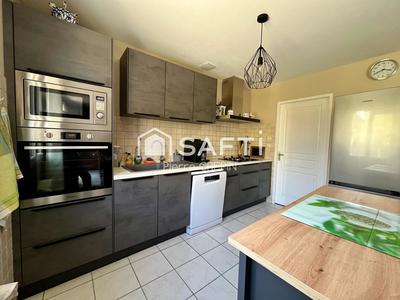 Maison - 85 m² - 4 pièces