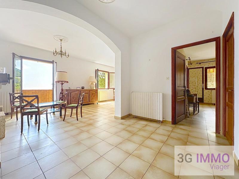 Viager - Villa - 210 m² - 6 pièces