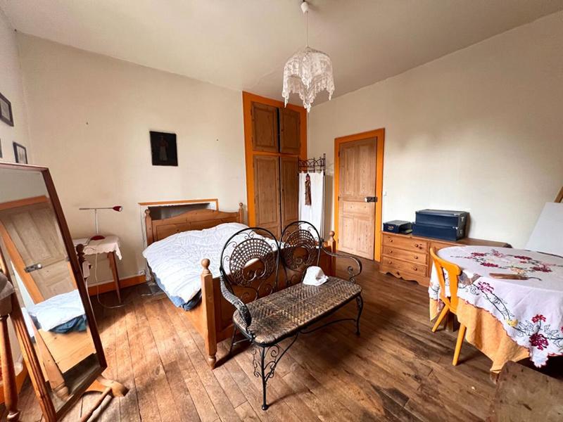 Maison - 175 m² - 7 pièces