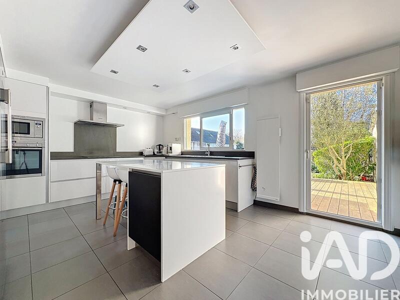 Maison - 120 m² - 6 pièces