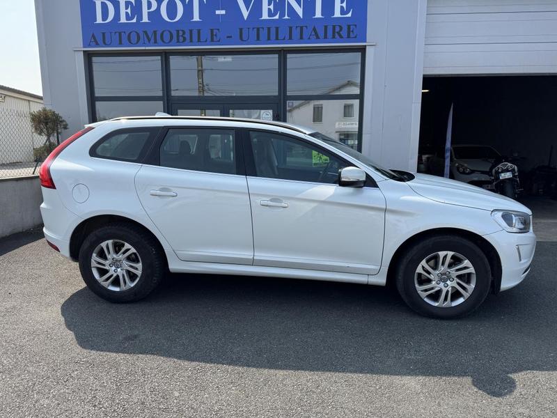 Volvo Xc60 2.0 Tdi 150 Ch Momentum Garantie Reprise Possible