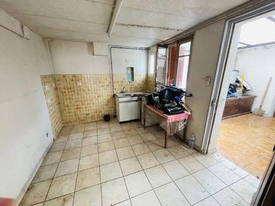 Maison - 96 m² - 5 pièces