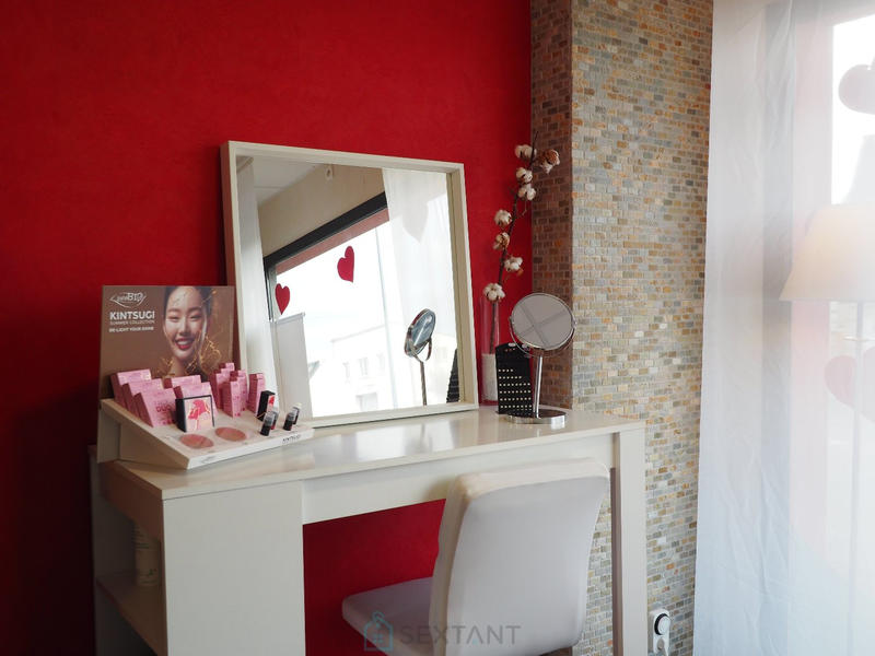 Local commercial - 80 m² - 6 pièces