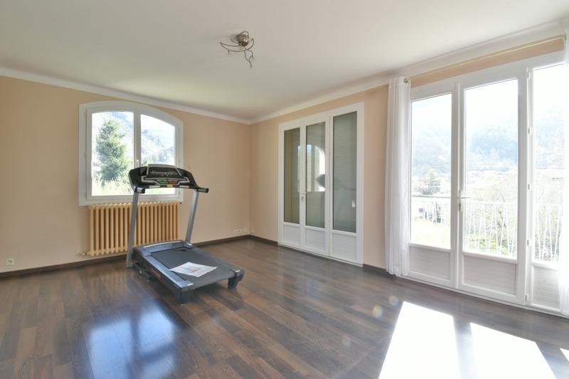 Maison - 158 m² - 6 pièces