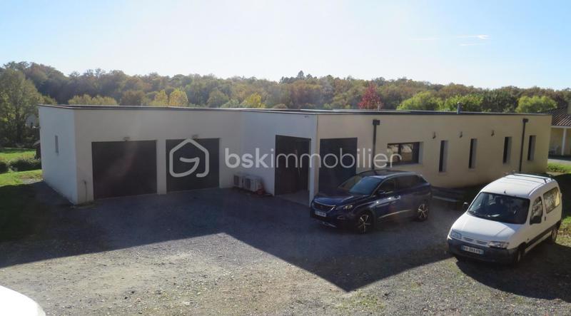 Maison - 135 m² - 4 pièces