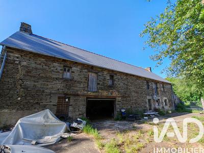 Maison - 240 m² - 1 pièce