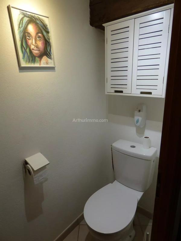 Maison - 200 m² - 9 pièces