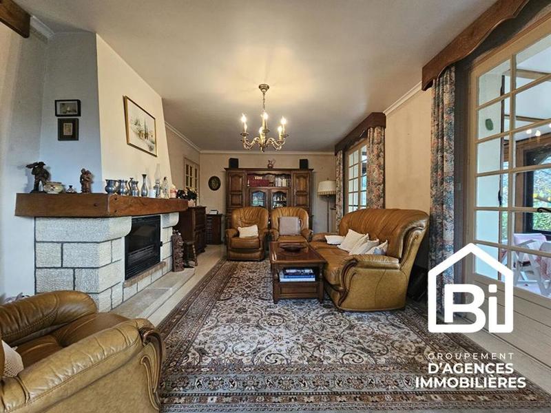 Pavillon - 124 m² - 6 pièces