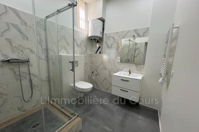 Immeuble - 250 m² - 8 pièces