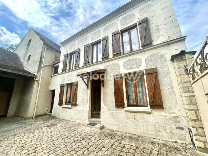 Ferme - 300 m² - 5 pièces