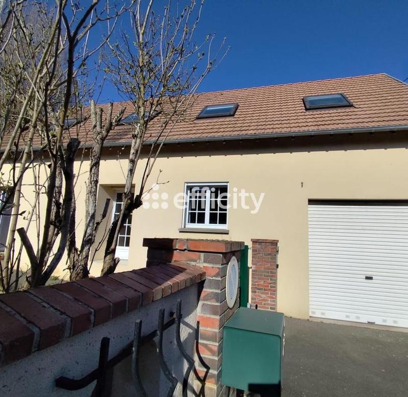 Pavillon - 250 m² - 7 pièces