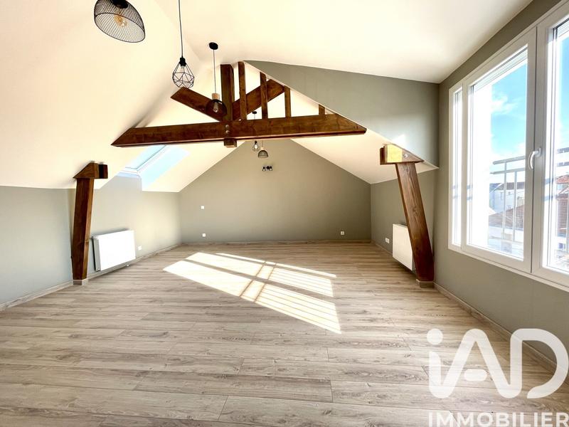 Maison - 176 m² - 6 pièces