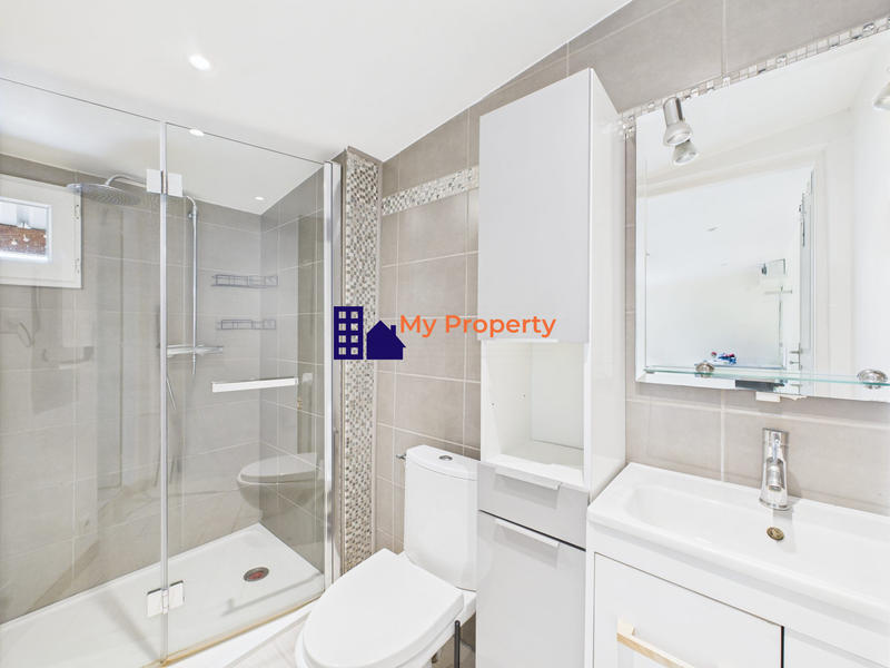 Maison - 87 m² - 4 pièces