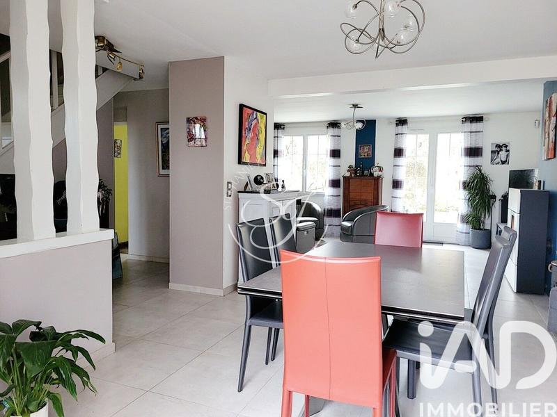 Maison - 152 m² - 7 pièces