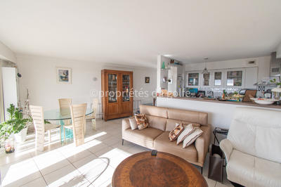 Appartement - 72 m² - 3 pièces