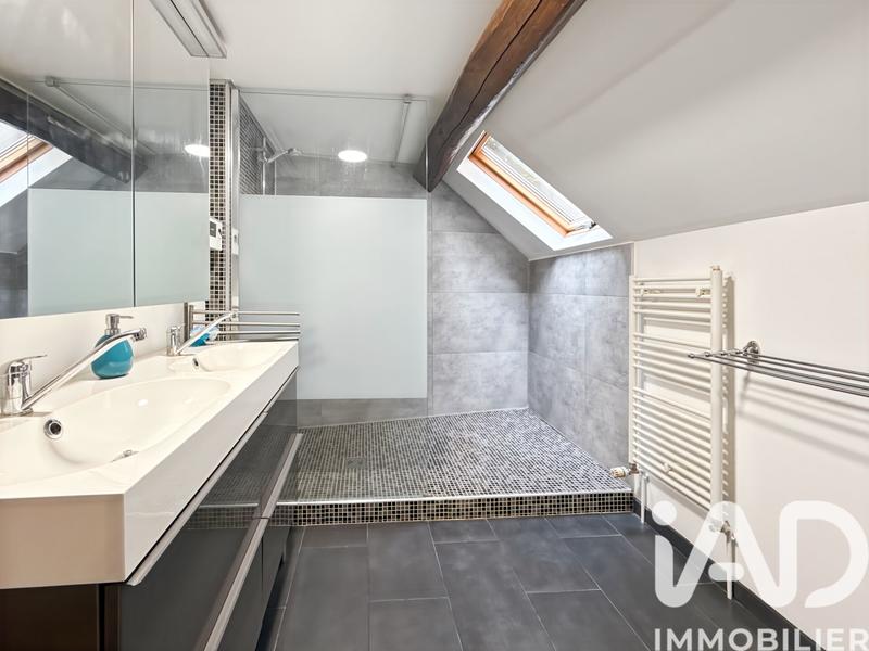 Maison - 123 m² - 6 pièces