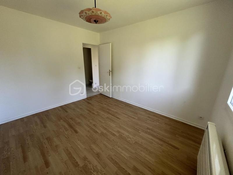 Maison - 122 m² - 7 pièces