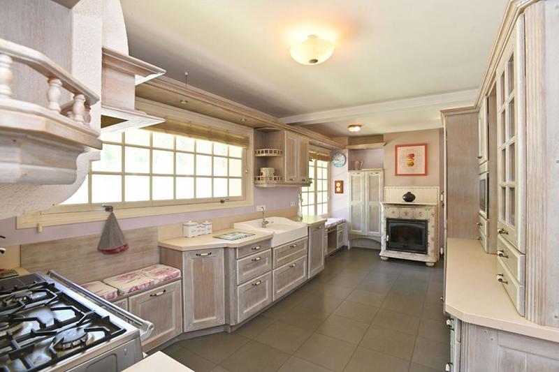 Maison - 227 m² - 8 pièces