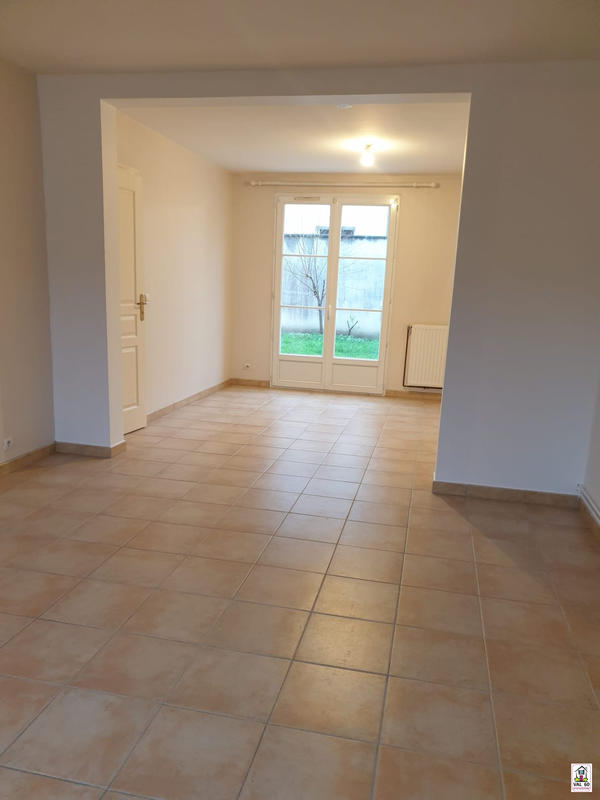 Maison - 107 m² - 4 pièces