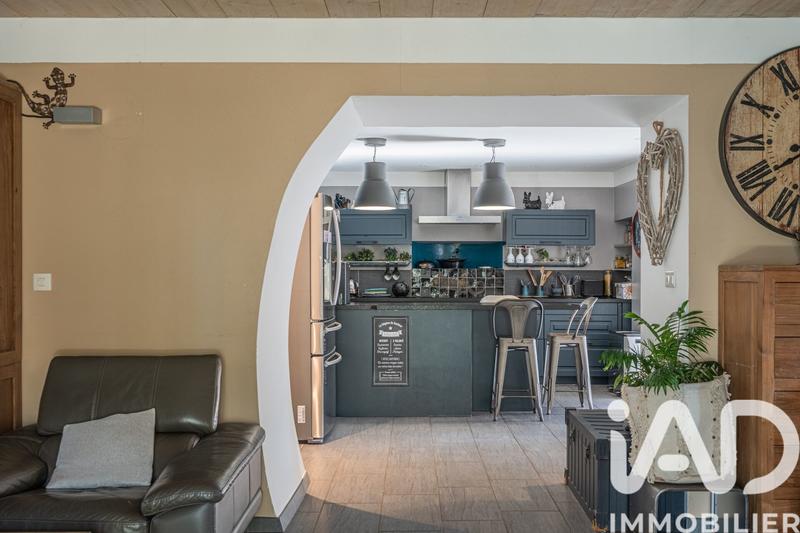 Maison - 177 m² - 6 pièces