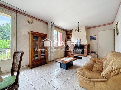 Maison - 122 m² - 5 pièces