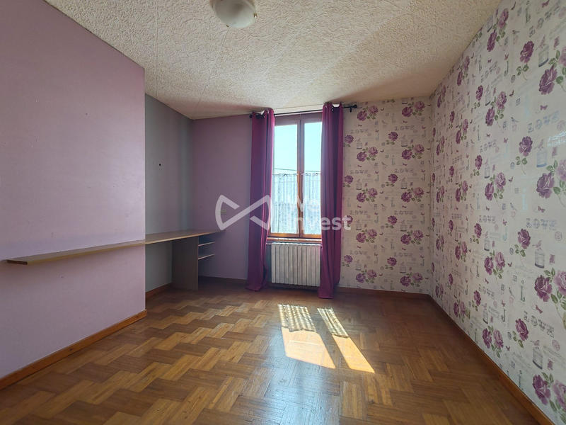 Maison - 120 m² - 7 pièces