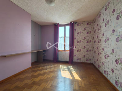 Maison - 120 m² - 7 pièces